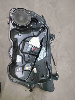 Стеклоподъемник электрический Volkswagen Passat, 2006 г.