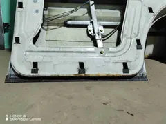 Дверь передняя левая Volkswagen Transporter, 1992 г.