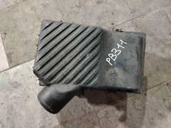 Корпус воздушного фильтра Volkswagen Passat, 1991 г.