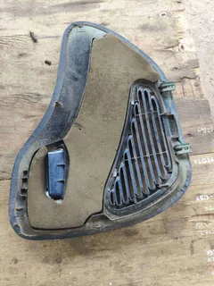 Обшивка багажника Volkswagen Sharan, 1998 г.