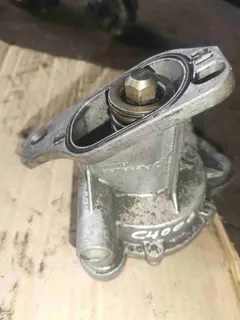 Насос вакуумный Audi A6, 1996 г.