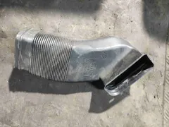 Патрубок воздушного фильтра Audi A6, 2003 г.