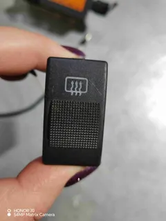 Кнопка подогрева заднего стекла Audi A4, 1996 г.