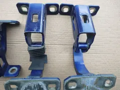 Петля двери Renault Logan, 2008 г.