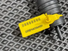 Насос (моторчик) омывателя стекла Audi Q8, 2021 г.