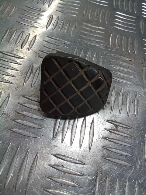 Накладка на педаль Volkswagen Passat, 2008 г.