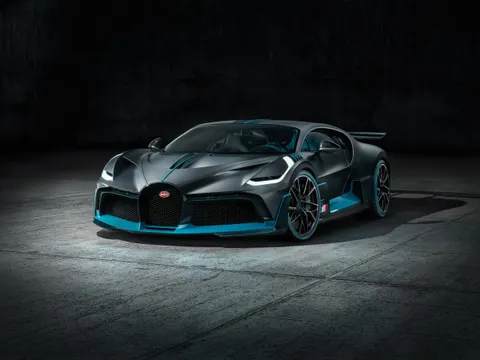 Bugatti Divo 2018 β 2021