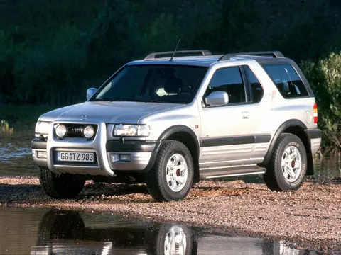 Opel Frontera B Рестайлинг 2001 – 2004 - внедорожник 3 дв.