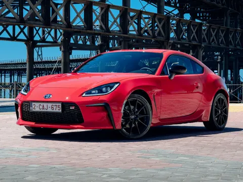 Toyota GR86  с 2021 г.