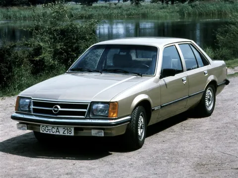 Opel Commodore C 1978 – 1982 - седан