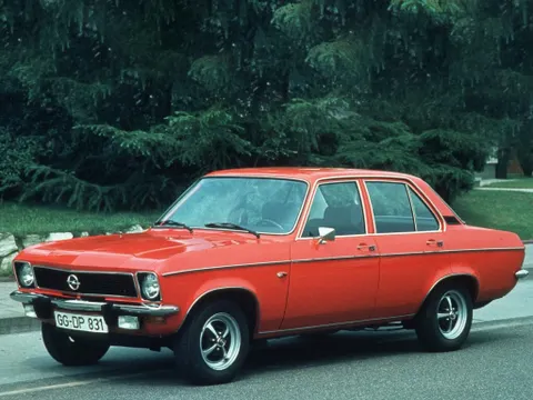 Opel Ascona A 1970 – 1975 - седан