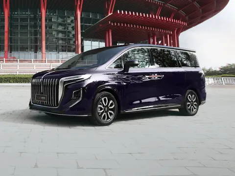 Hongqi HQ9 2022 - н.в.