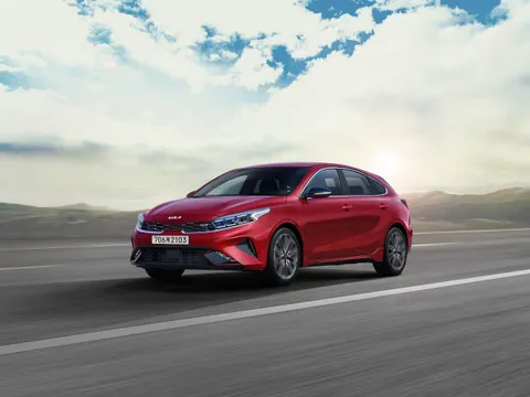 Kia K3 II Рестайлинг с 2021 – н.в. - хэтчбек 5 дв.