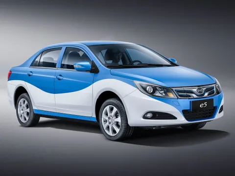 BYD E5 2015 - 2020