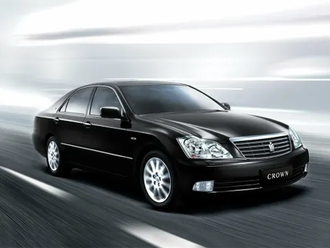 Toyota Crown XII (S180) 1999 – 2008 - седан