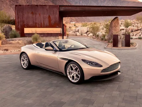 Aston Martin DB11 2016 - 2023