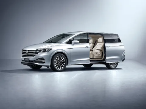 Volkswagen Viloran I Рестайлинг с 2021 г.