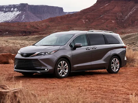 Toyota Sienna IV с 2020 г.