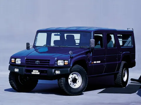 Toyota Mega Cruiser  1995 – 2001