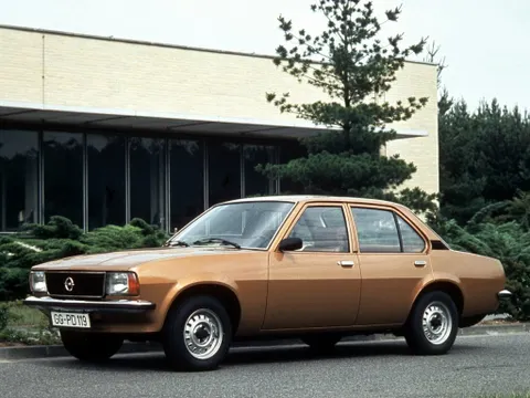 Opel Ascona B 1975 – 1981 - седан