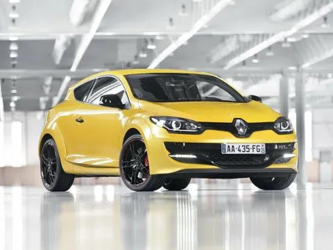 Renault Megane RS III Рестайлинг 2013 – 2016 - хэтчбек 3 дв.