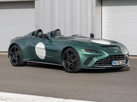 Aston Martin V12 Vantage 2009 - н.в.