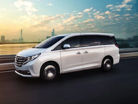 GAC Trumpchi GM8 2017 - 2020