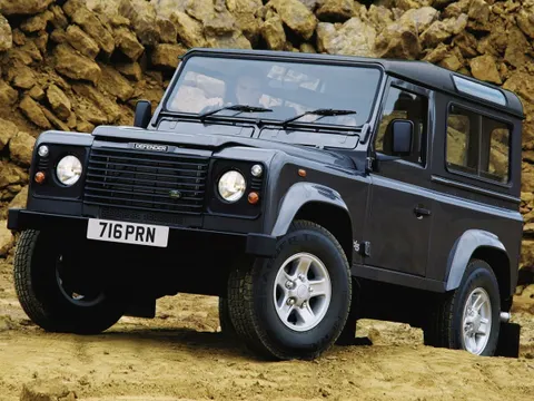 Land Rover Defender I 1983 – 2007 - внедорожник 3 дв. 90
