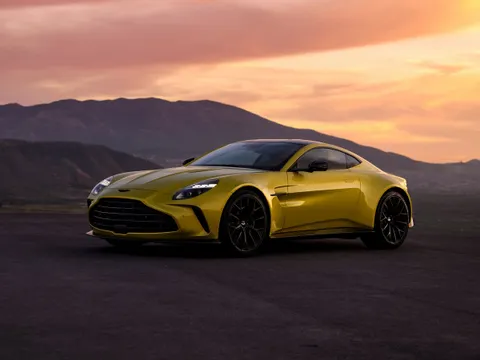 Aston Martin V8 Vantage 1969 - н.в.