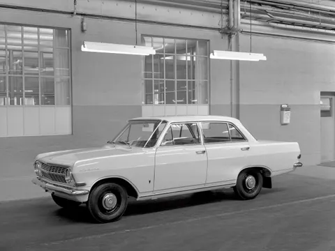 Opel Rekord A 1963 – 1965 - седан