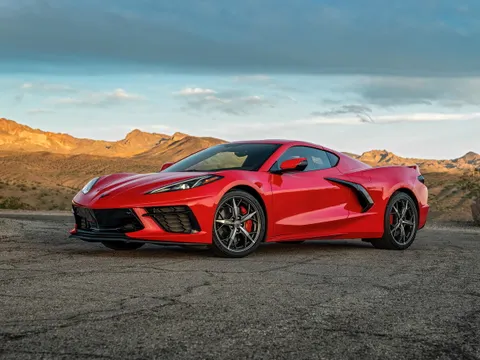 Chevrolet Corvette C8 с 2020 – н.в. - тарга