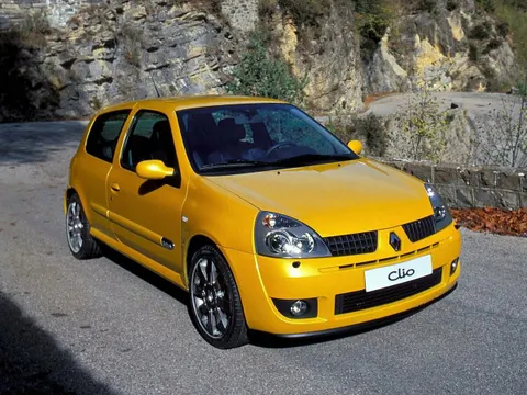 Renault Clio RS II Рестайлинг 2001 – 2005 - хэтчбек 3 дв.