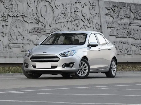 Ford Escort VI 2015 – 2019 - седан