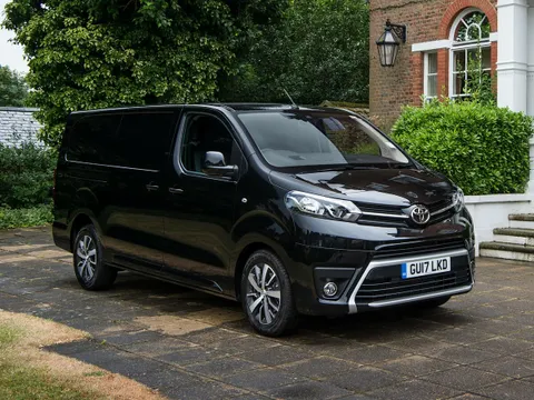 Toyota ProAce II с 2016 г.