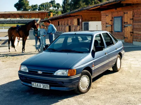 Ford Escort V 1990 – 1992 - хэтчбек 5 дв.