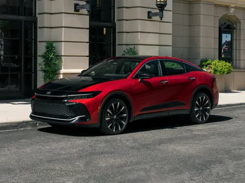 Toyota Crown XVI (S230) с 2022 – н.в. - фастбек crossover