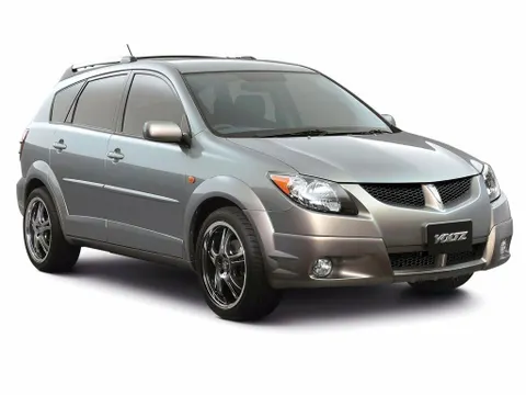 Toyota Voltz  2002 – 2004