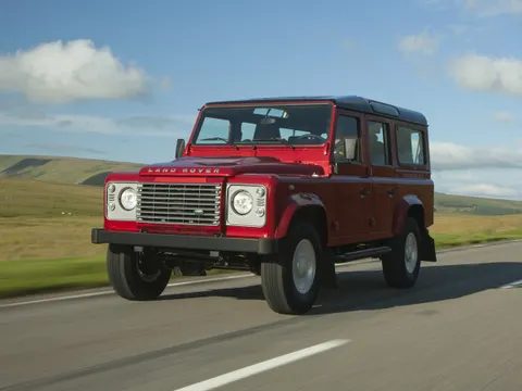 Land Rover Defender I Рестайлинг 2007 – 2016 - внедорожник 5 дв.