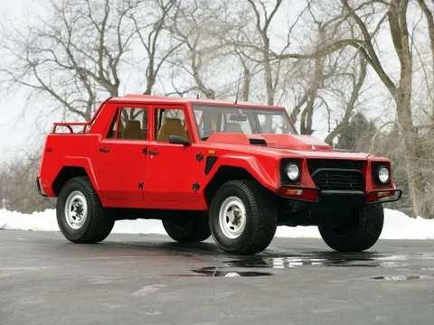 Lamborghini LM002  1986 – 1993