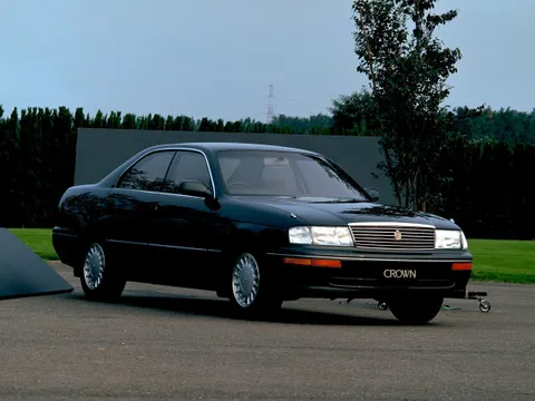 Toyota Crown IX (S140) 1991 – 1995 - седан