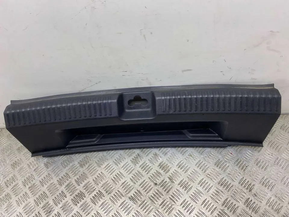 Пластик багажника Volkswagen Polo, 2019 г.