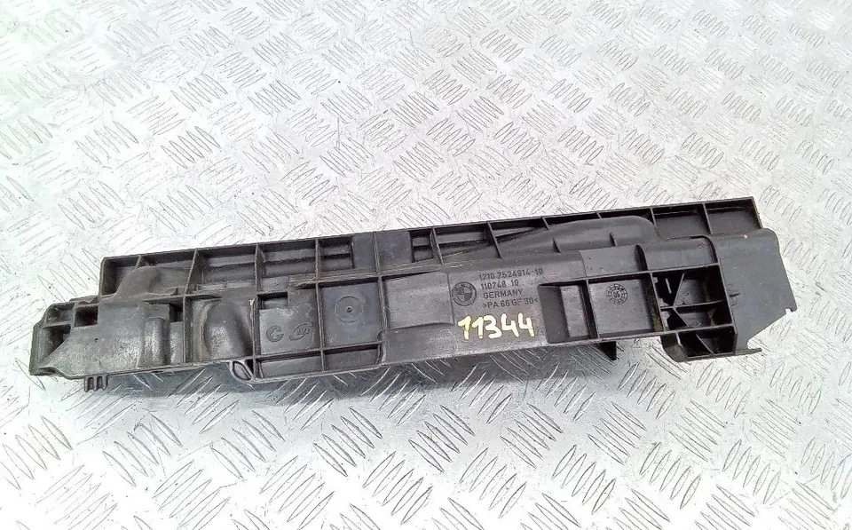 Кронштейн радиатора BMW 3 серии, 2005 г.