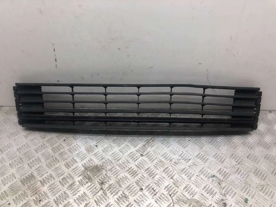 Заглушка (решетка) в бампер передний Volkswagen Polo, 2019 г.