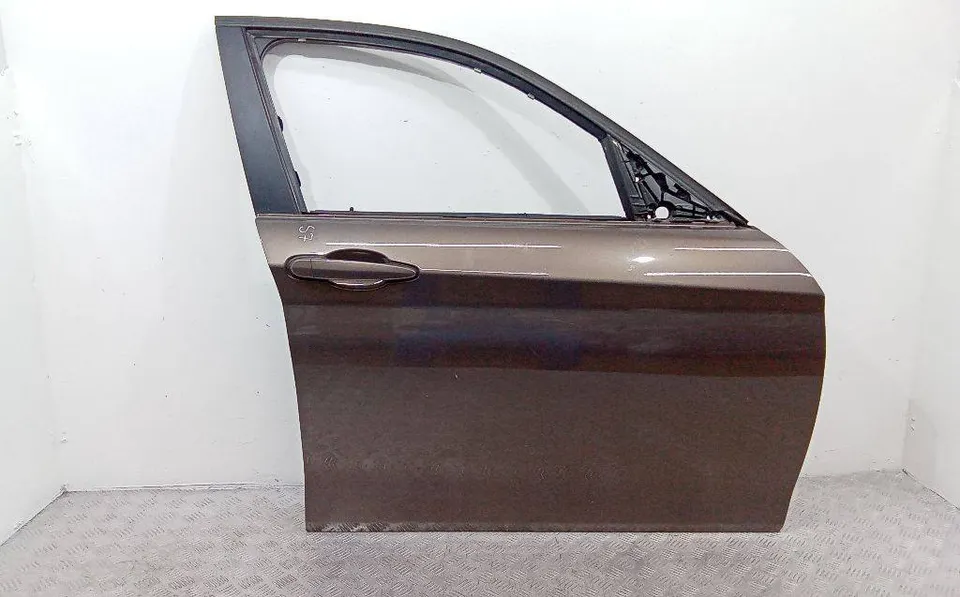 Дверь передняя правая BMW 1 серии, 2013 г.