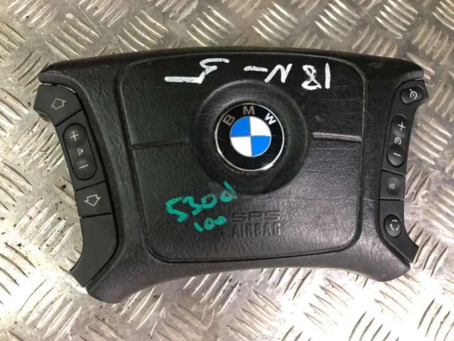 Подушка безопасности водителя BMW 5 серии, 2004 г.