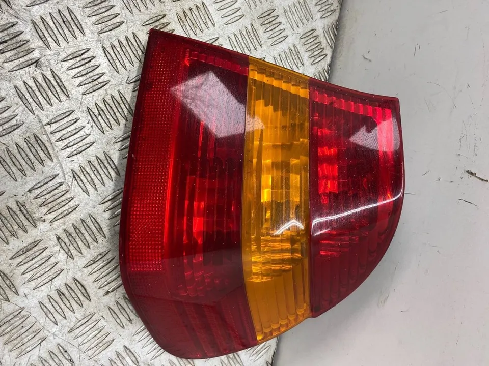 Фонарь задний правый BMW 3 серии, 2002 г.