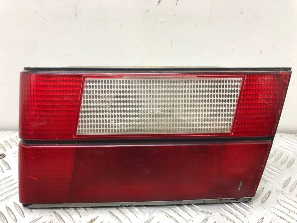 Фонарь крышки багажника правый BMW 5 серии, 1994 г.