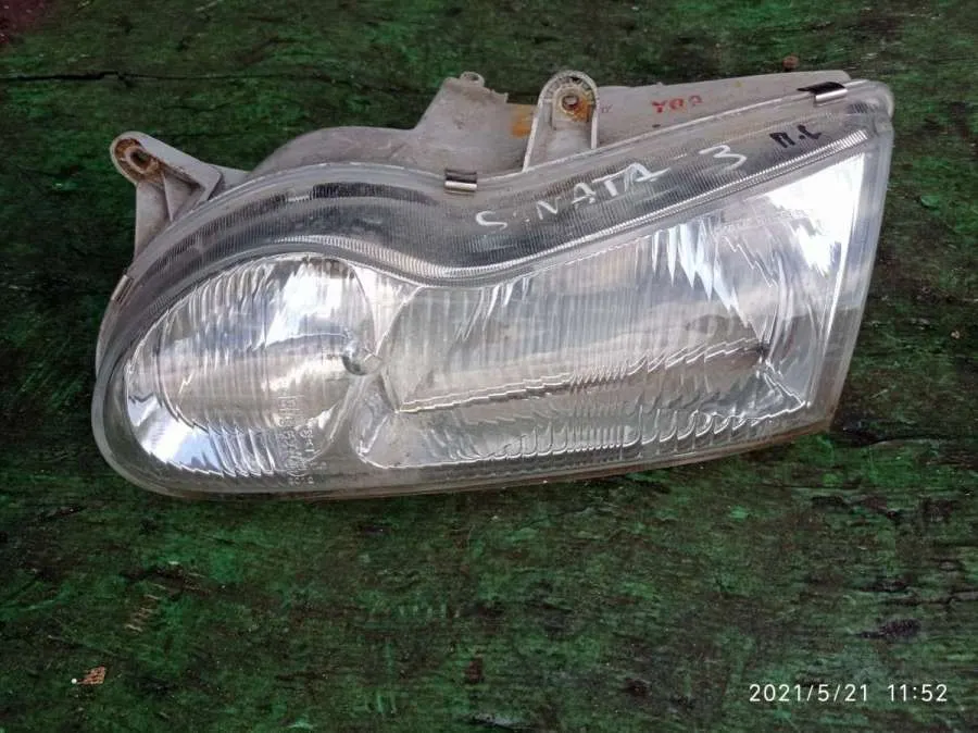Фара левая Hyundai Sonata, 1997 г.