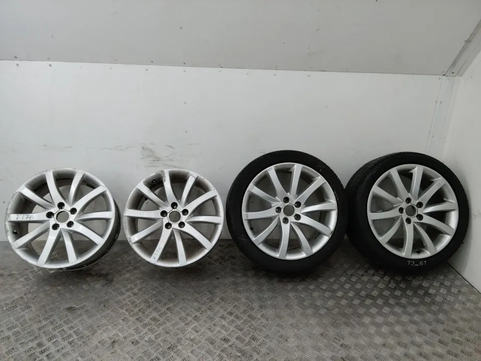 Диск литой Audi A4, 2015 г.