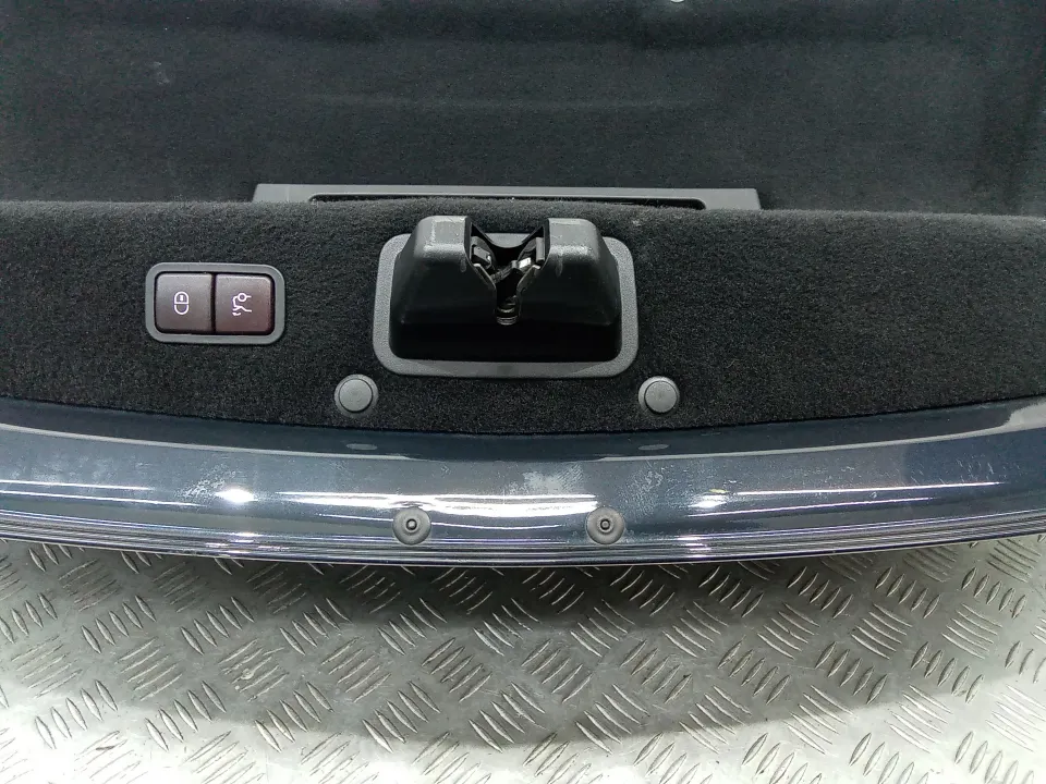 Замок багажника Mercedes-Benz S-Класс, 2015 г.